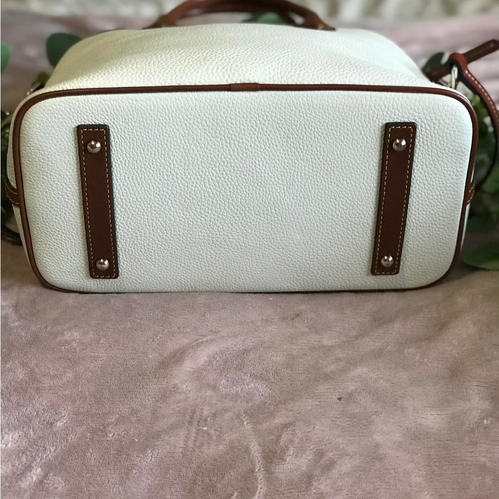 Dooney & Bourke Large Domed Satchel - Picture 8 of 9